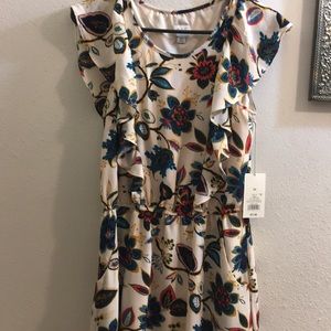 A beautiful dress with pockets